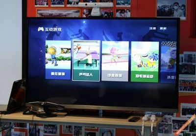 裝載阿里云OS的小霸王G20體感游戲機試玩 手機應用游戲軟件的融合新體驗