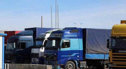 霍爾果斯口岸前6月進出口貨量突破1700萬噸，貨物及技術進出口表現強勁